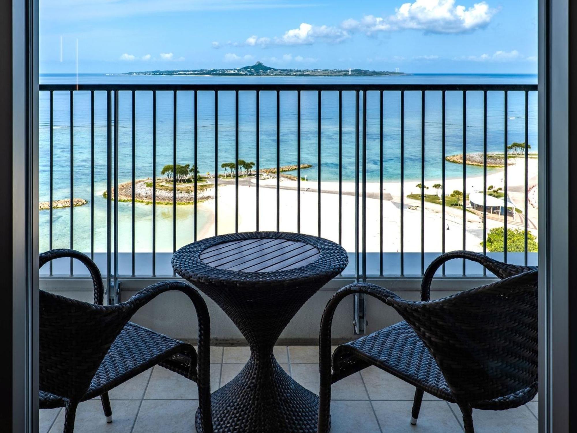 The Orion Hotel Motobu Resort & Spa Екстериор снимка