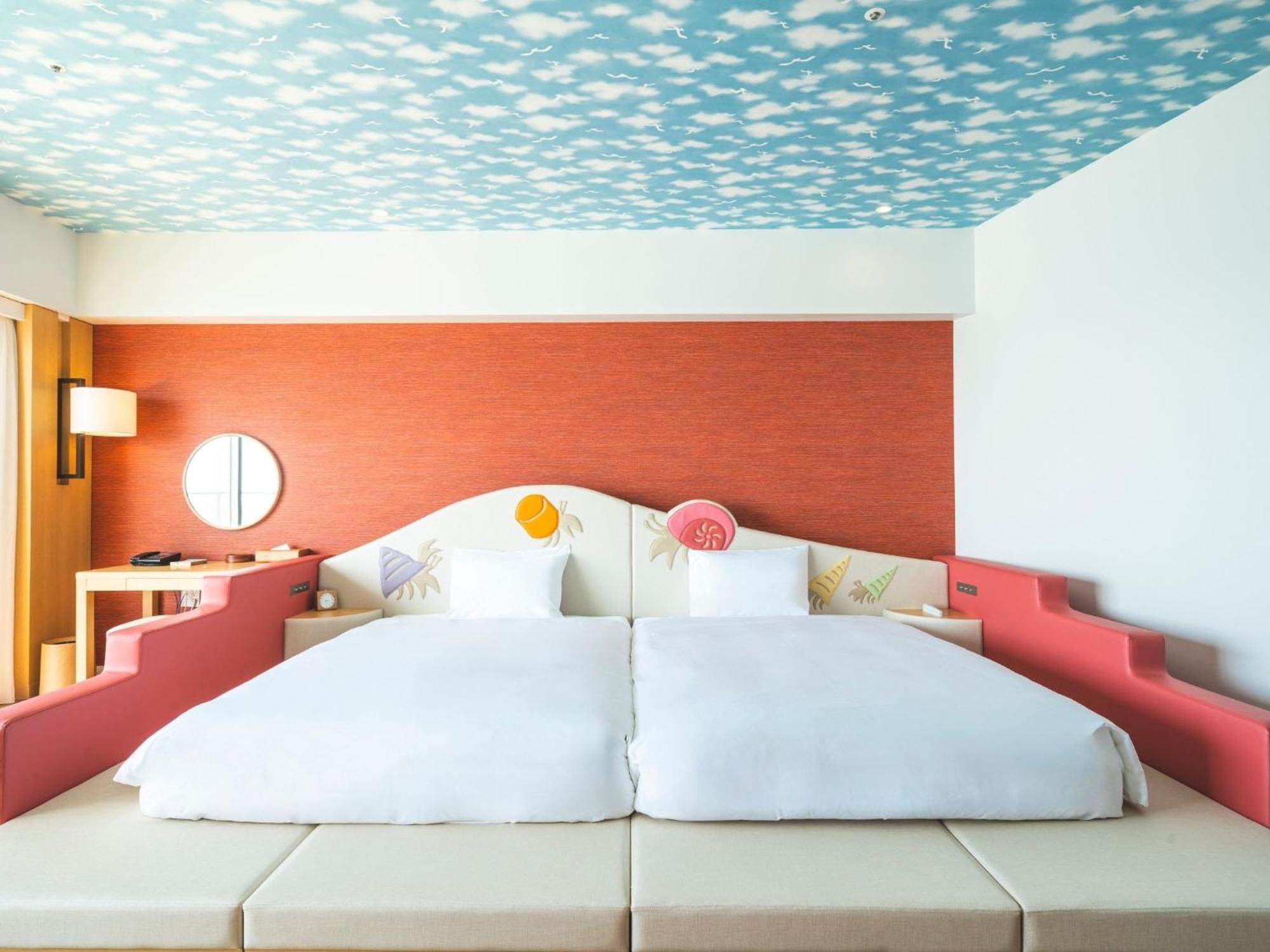 The Orion Hotel Motobu Resort & Spa Екстериор снимка