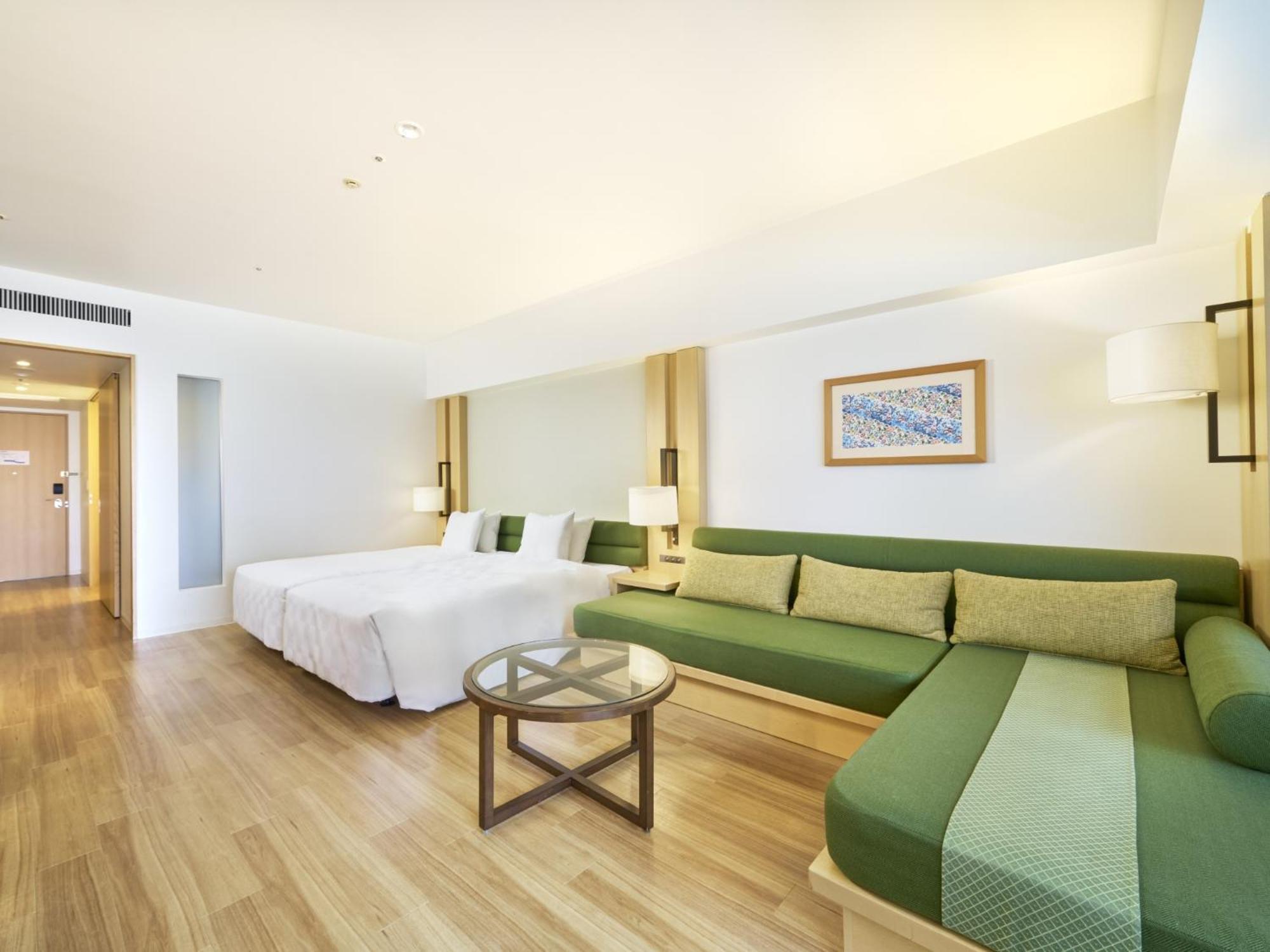 The Orion Hotel Motobu Resort & Spa Екстериор снимка