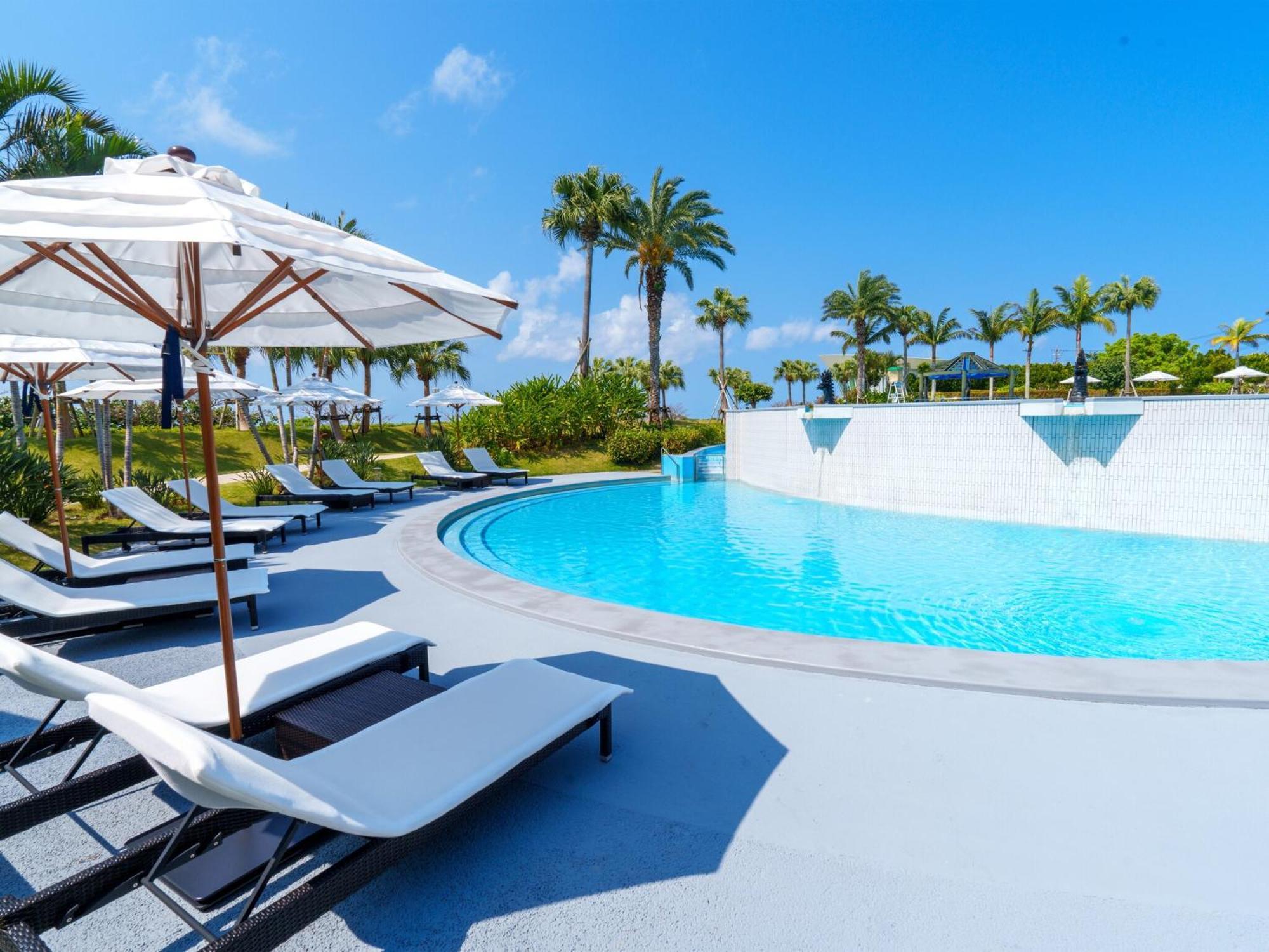 The Orion Hotel Motobu Resort & Spa Екстериор снимка